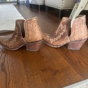 Genuine Ariat Ankle Boots